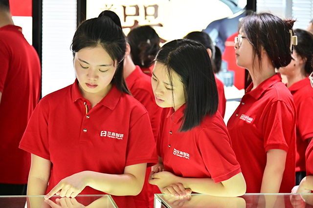 香港六宝台宝典开奖